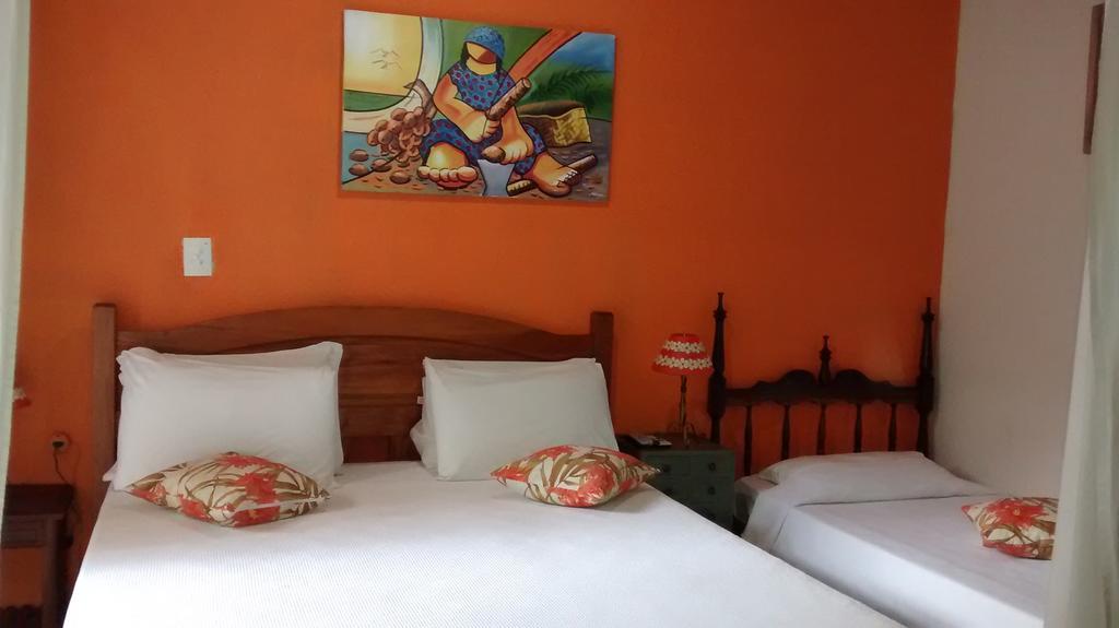 Pousada Arte Colonial - Casarão Histórico do Séc XVIII Parati Habitación foto