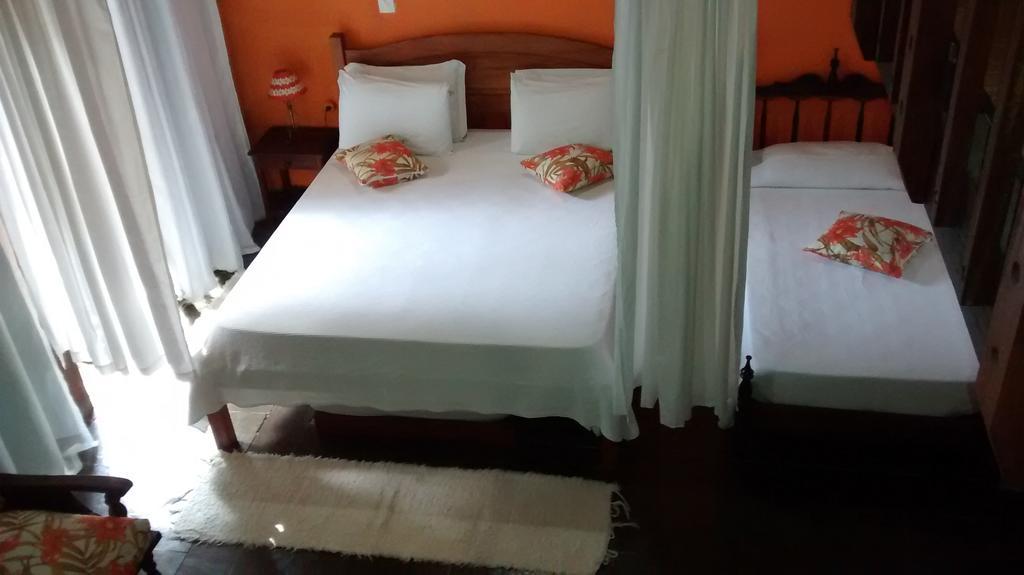Pousada Arte Colonial - Casarão Histórico do Séc XVIII Parati Habitación foto